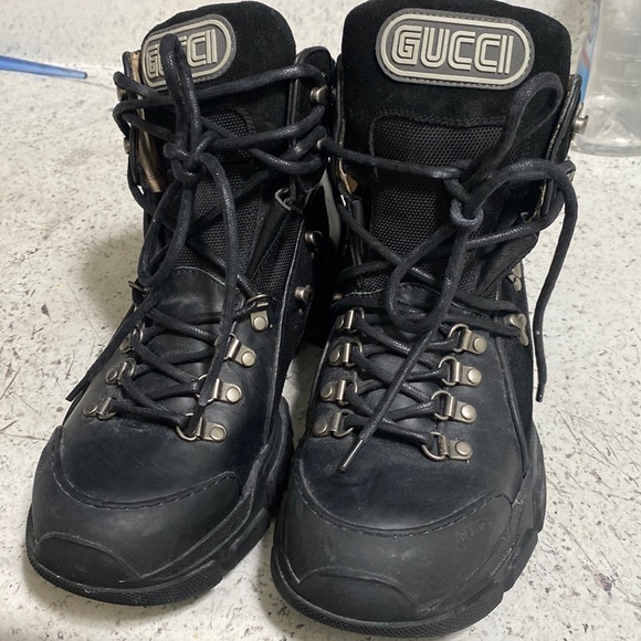Gucci boots Sz 42 - 100% Authentic - Picture 1 of 7